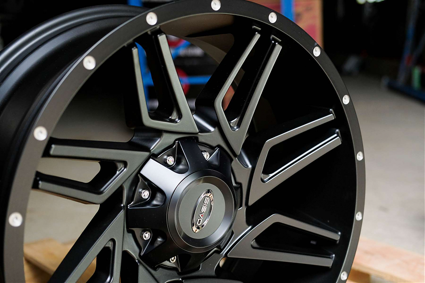 ДИСК АВТОМОБИЛЬНЫЙ АЛЮМИНИЕВЫЙ ЛИТОЙ OASIS ELITE 8 20х9 ET-0 6X139.7 ЦО-106.1