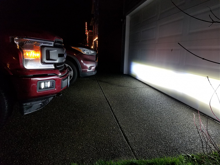 Светодиодные фары Rigid  SAE-Серия 6