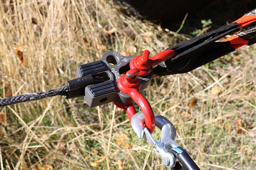 Шакл для лебедки вместо крюка многофункциональный Factor 55 FlatLink MULTI-MOUNT Серый