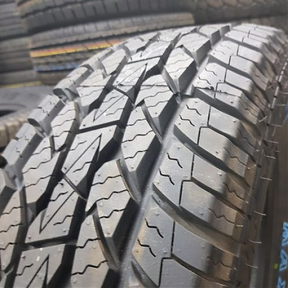 Шина всесезонная Maxxis AT-771 Bravo 215/75 R15 100S