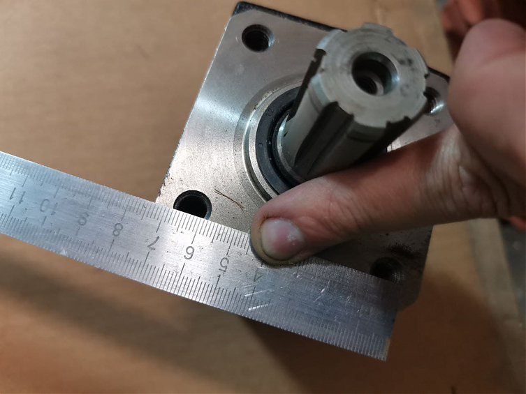 мотор гидравлический 4,8CI(4 болта) для лебедки Warn Industrial 