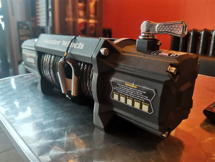 Лебедка MASTER WINCH A-серии 9500S 12v (тяговое усилие до 4310 кг) с синтетическим тросом