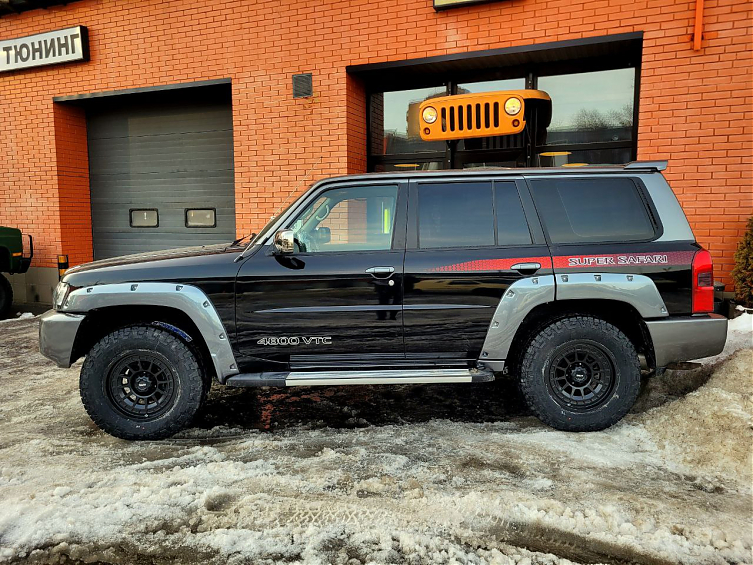 ДИСК АВТОМОБИЛЬНЫЙ АЛЮМИНИЕВЫЙ ЛИТОЙ KMC CANYON (Реплика) 18х9 ET+10 6X139.7 ЦО-110,1