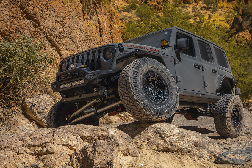 ДИСК АВТОМОБИЛЬНЫЙ АЛЮМИНИЕВЫЙ ЛИТОЙ FUEL UNIT (Реплика) 18х9 ET-0 5X127 ЦО-71.6