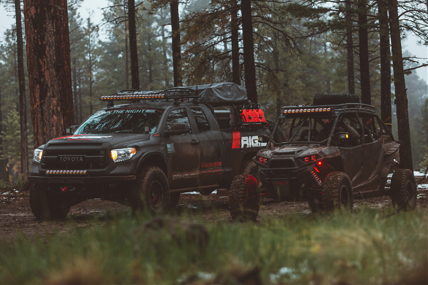 Светодиодная балка 40 ” RIGID Adapt – Адаптивный свет (112 светодиодов)