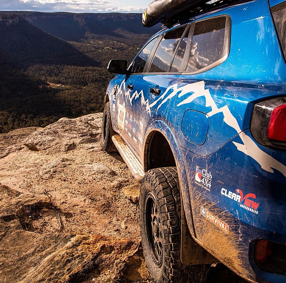 Всесезонная автомобильная шина Cooper Discoverer AT3 LT 265/60 R18 119/116S