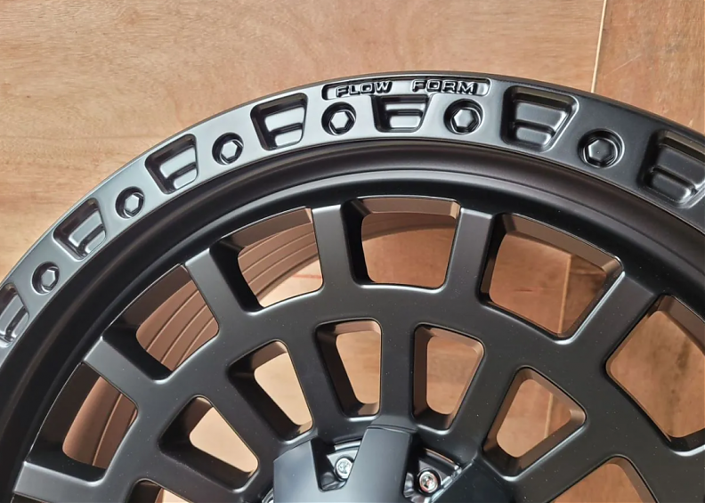 ДИСК АВТОМОБИЛЬНЫЙ АЛЮМИНИЕВЫЙ ЛИТОЙ Fuel Zephyr (РЕПЛИКА) R20Х9 ET+10 6X139.7 6X135 ЦО-110 Черный матовый